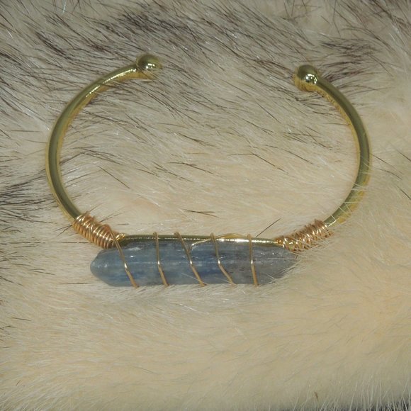 Natural Stone Single Stone Gold Cuff Bracelet - Picture 1 of 5